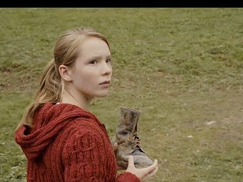 CLARA UND DAS GEHEIMNIS DER BÄREN | Trailer german deutsch [HD]