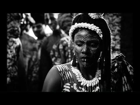 Official U.S. Trailer [Subtitled]