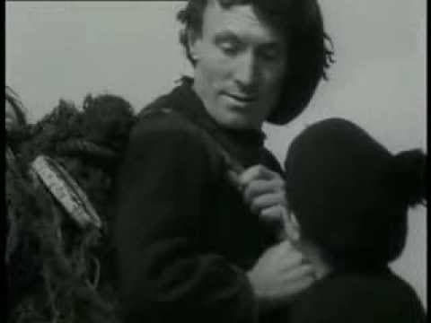 MAN OF ARAN  Robert Flaherty, 1934