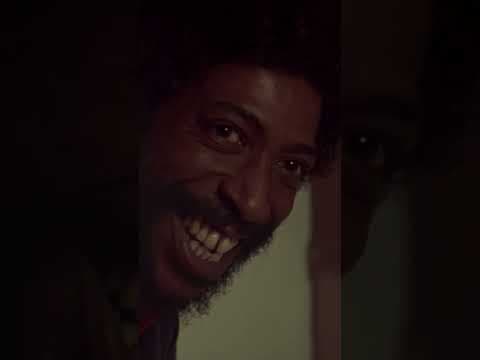 Maurice Flitcroft is So Close to Putting It In (Scene)