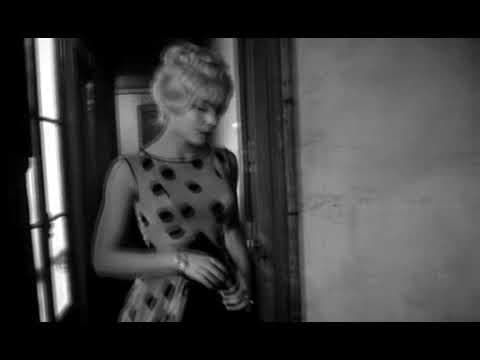 Cleo from 5 to 7 stair clip