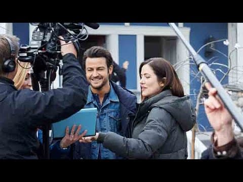 Flip that Romance - On Location