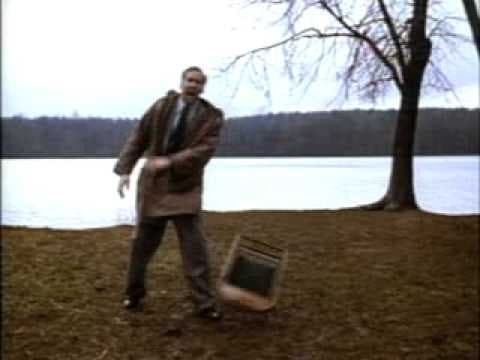 Trailer Guarding Tess