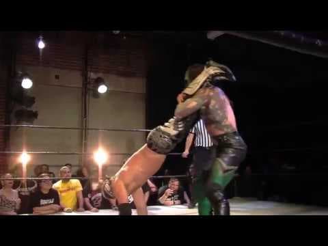 PJ Black vs Luchasaurus