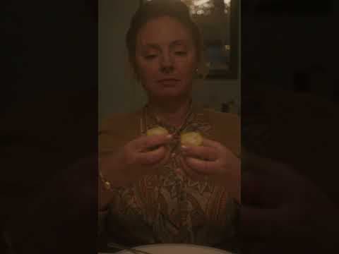 Life interrupts larceny in Kelly Reichardt's THE MASTERMIND.