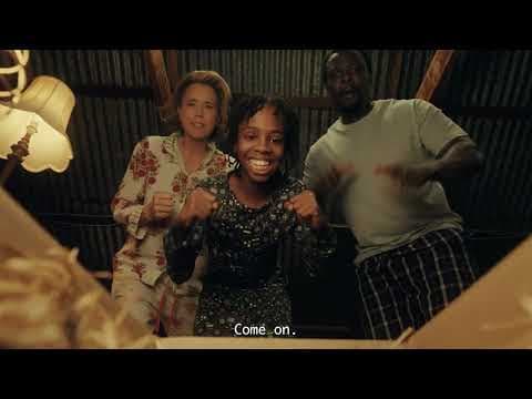 Tea Leoni Introduces a Scene From Her Movie BIRD BOY