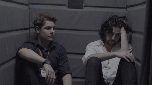 O Mesmo Encontra-se Parado