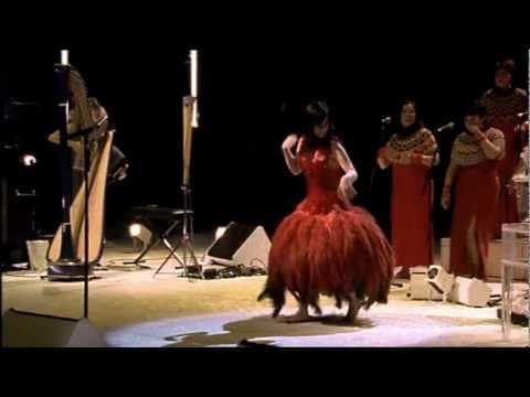 Bjork - Hyperballad live HQ