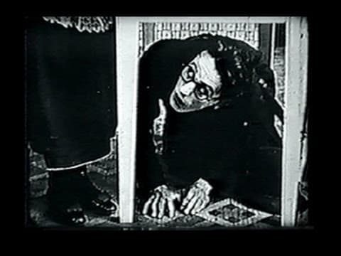 Harold Lloyd in MOVE ON (1917)