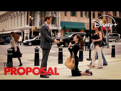 Sandra Bullock & Ryan Reynolds' Fake Proposal