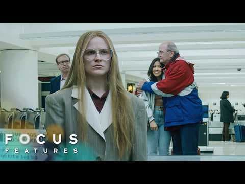 The Airport Luggage Scam Begins