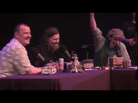 Jean-Michel Martel roasts Les Denis Drolet for the 300th episode of Rince-Crème