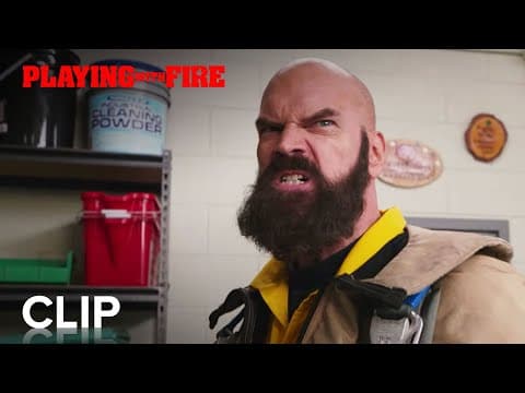 "Dodgeball" Clip