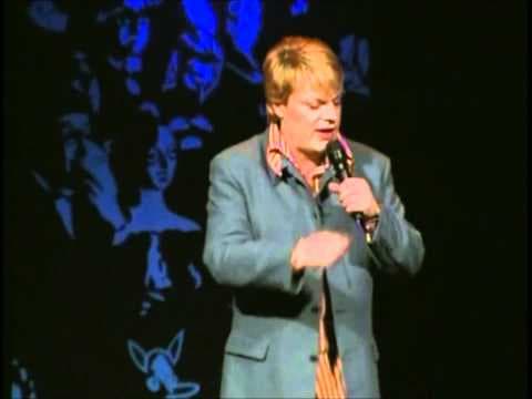 Eddie Izzard "Washing Your Clothes" Sketch From "Unrepeatable"