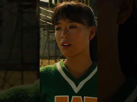 I Wanna Hold Your Hand (Scene)