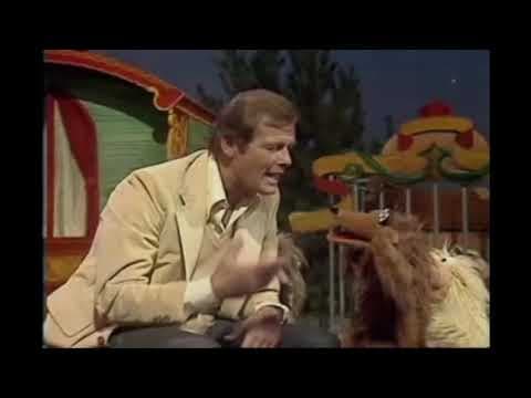 Muppet Songs: Roger Moore - If I Could Talk to the Animals