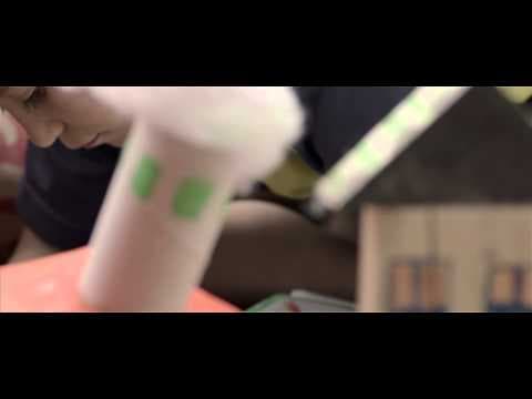 Azad Kısa Filmi Fragman