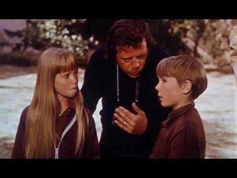 Was Kim Richards Trying To Sabotage Ike Eisenmann's Performance on Witch Mountain!?
